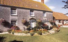 Double-Gate Farm B&B,  Wells